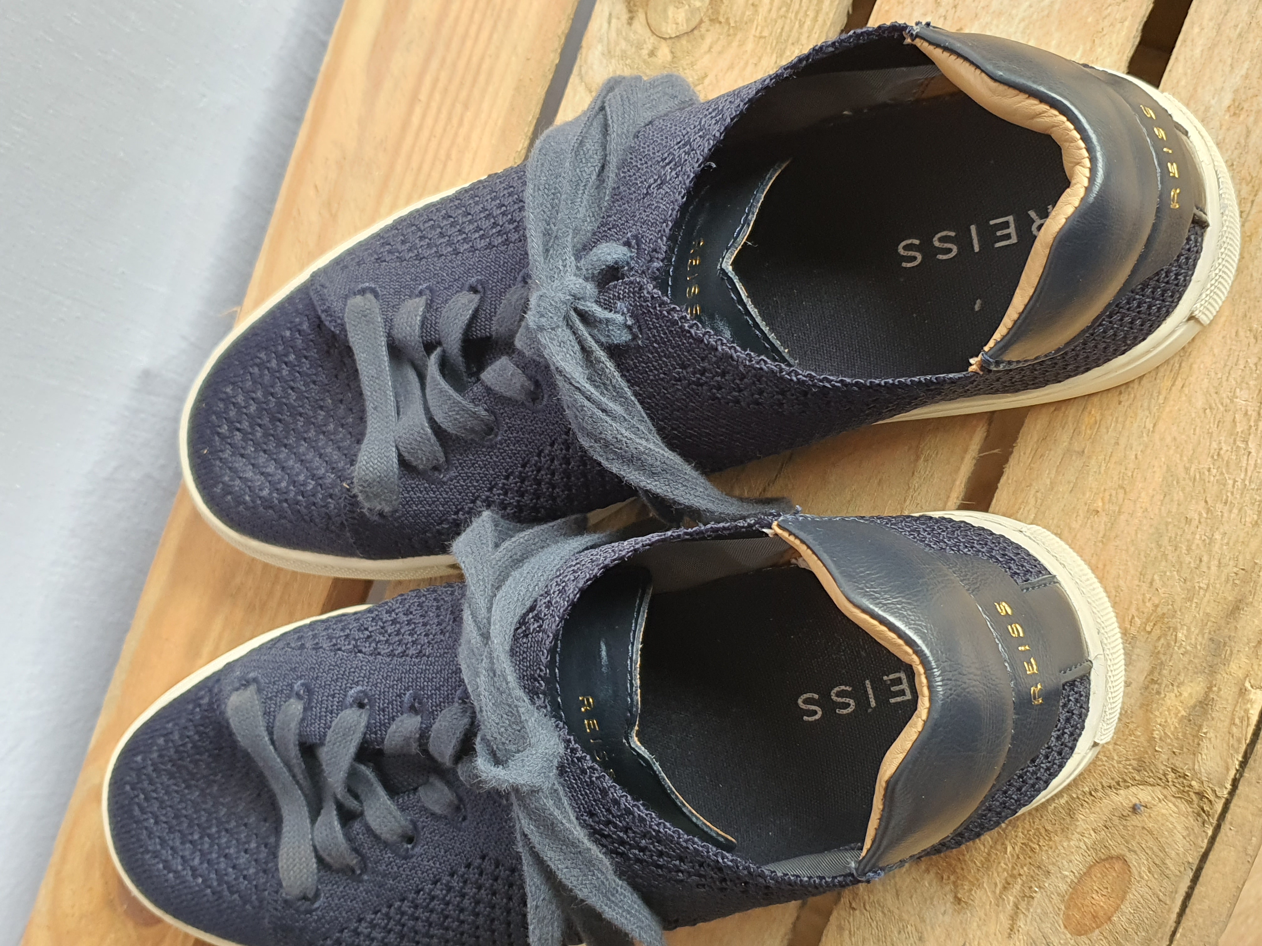 REISS Brackley Knit Navy Blue & White Sneakers Size UK 6