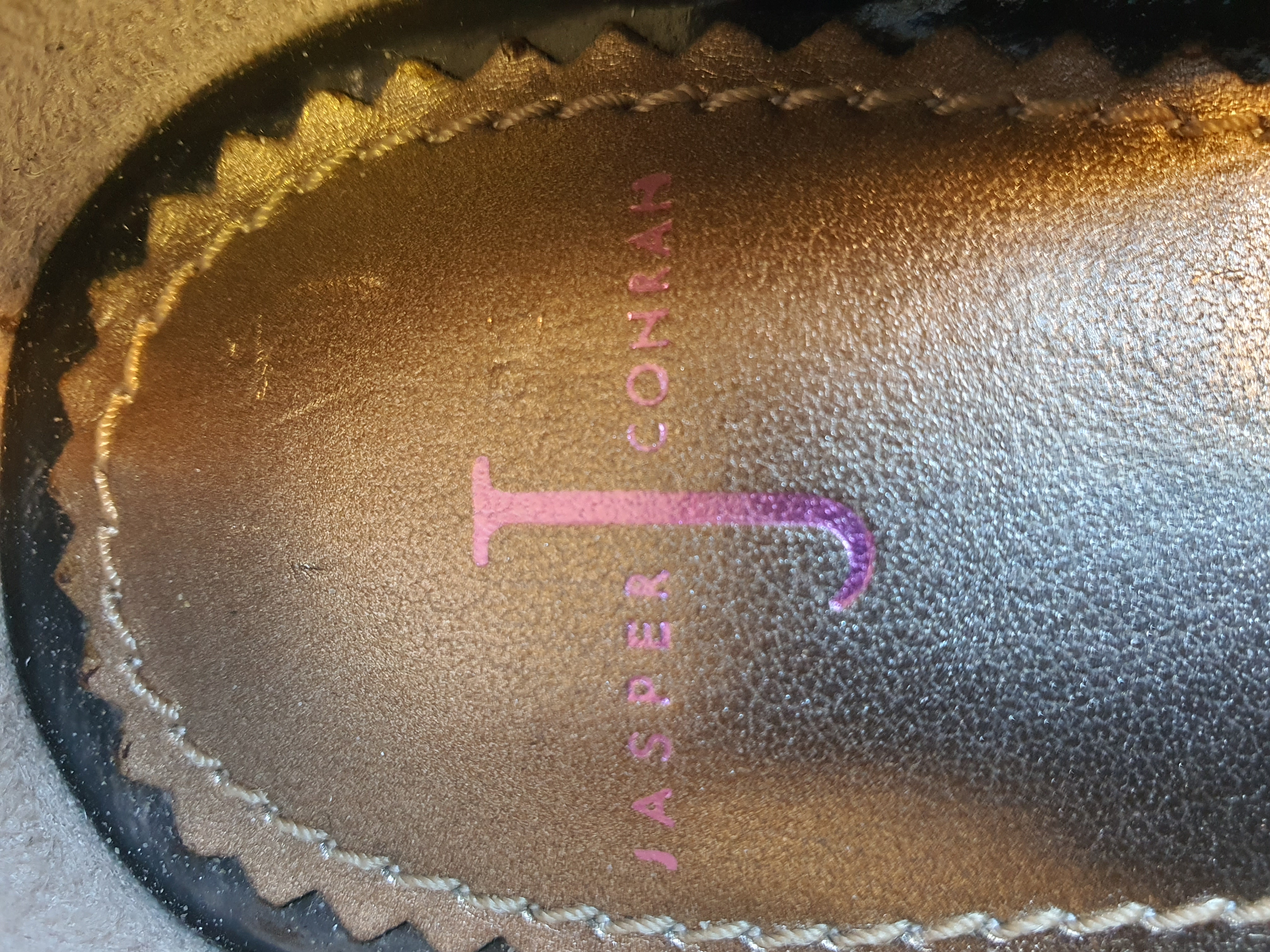 JASPER CONRAN Black 4" Heeled Court Shoe- NEW Size UK5