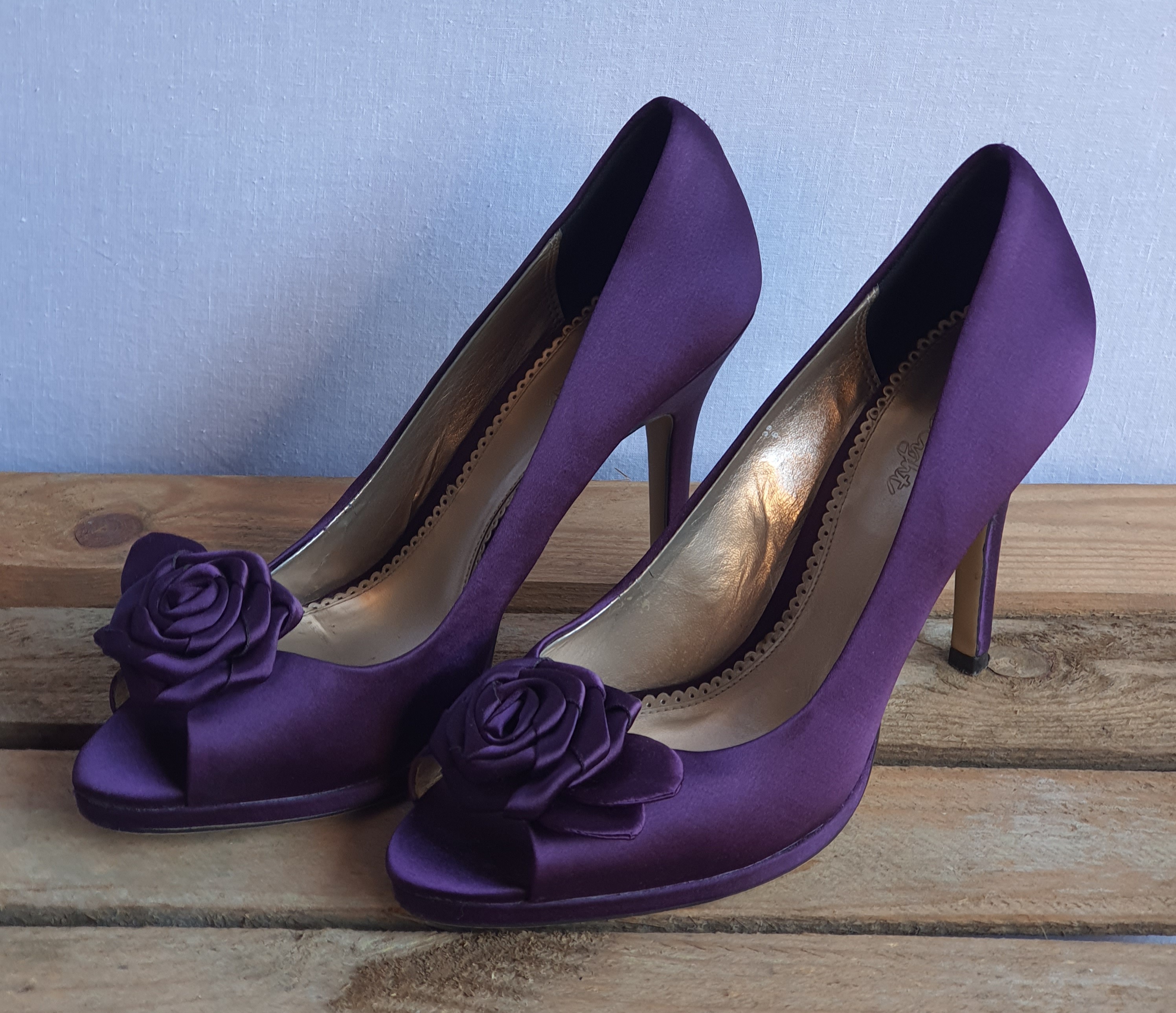 PHASE EIGHT Purple 4" Heeled Court Shoe Size UK6