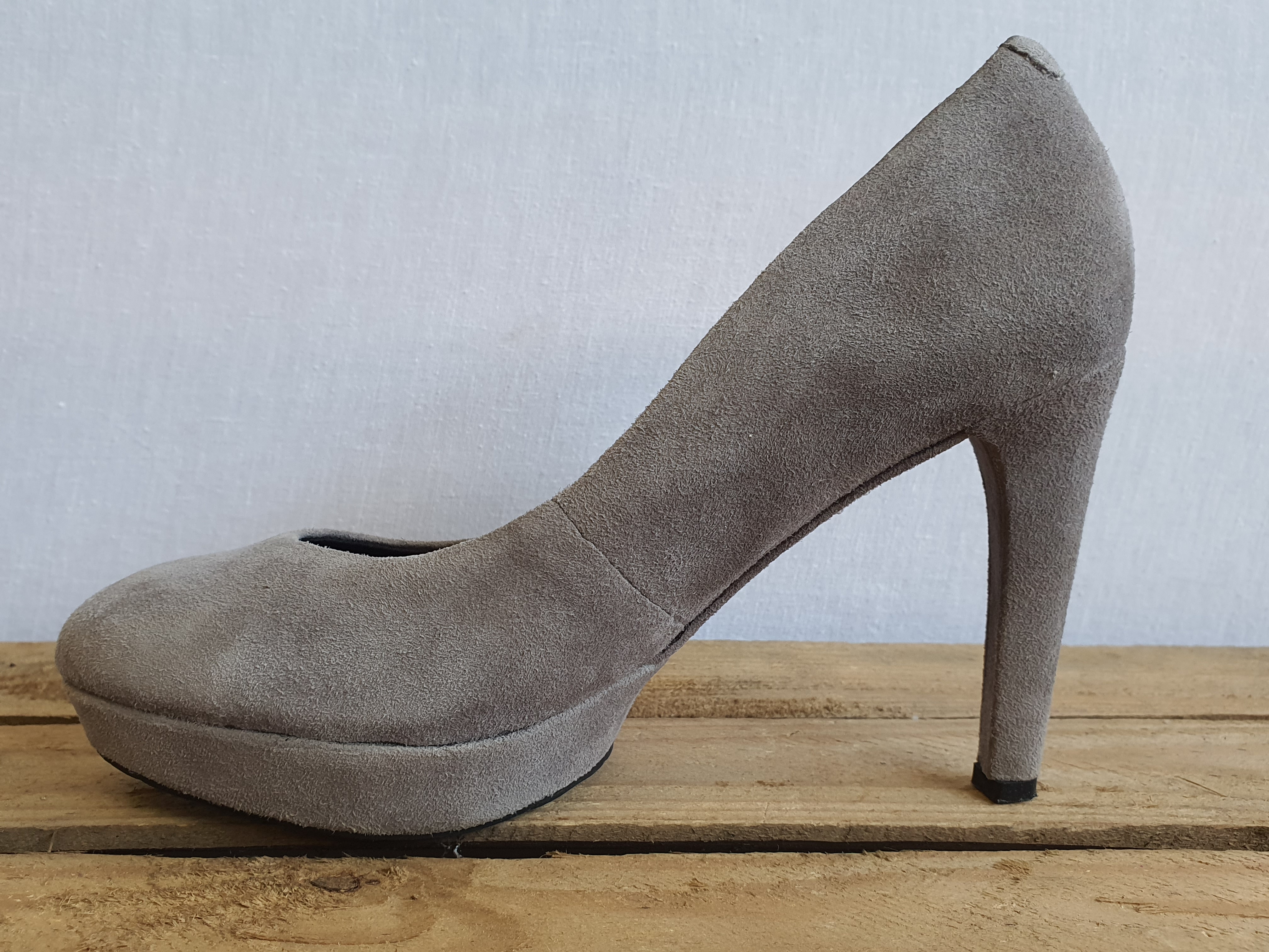 ROCKPORT Grey Heather 4" Heels Size UK 4.5- NEW