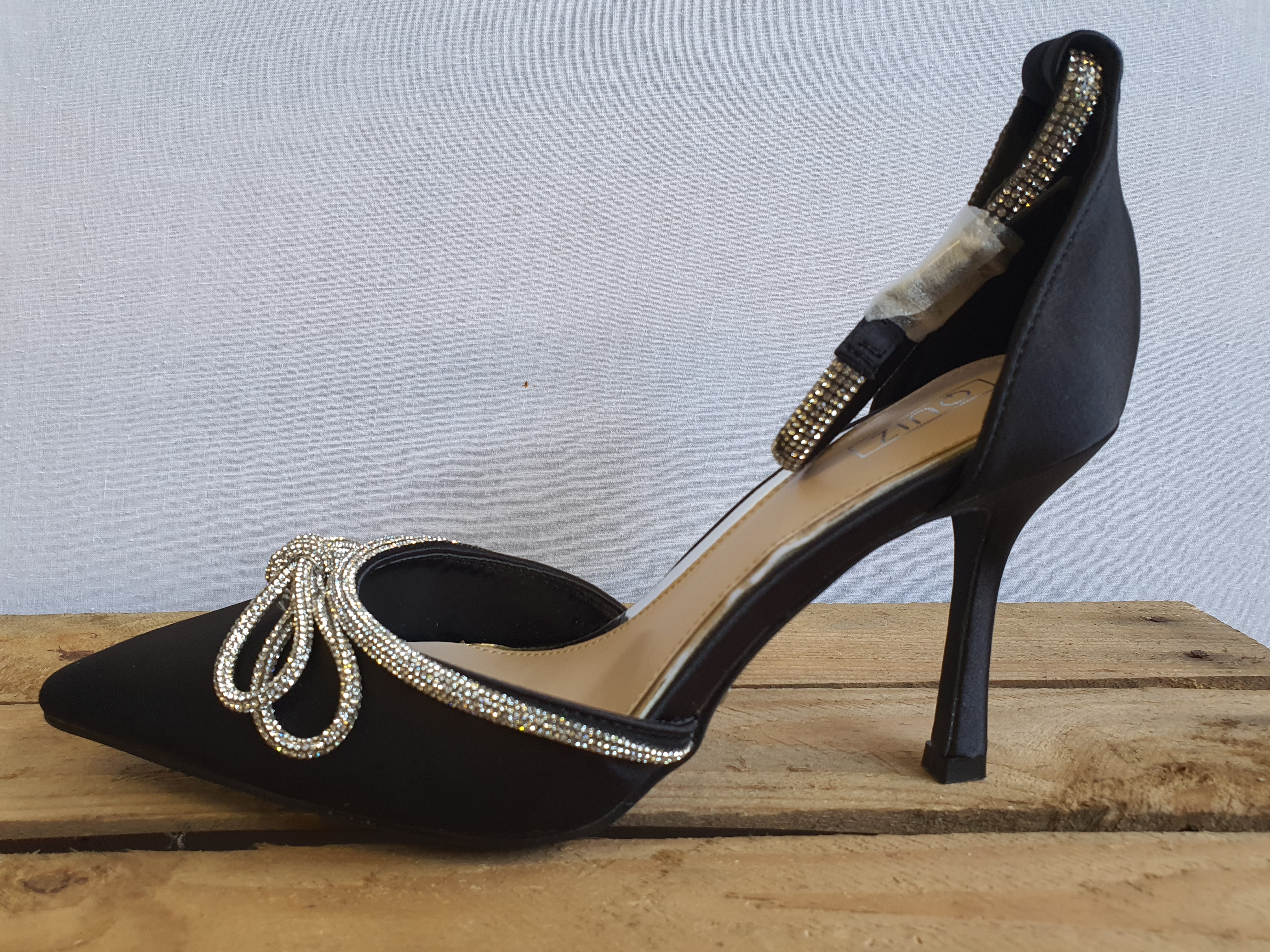 QUIZ Black Heeled Glitter and Diamante Court Shoes Size UK 8 - NEW