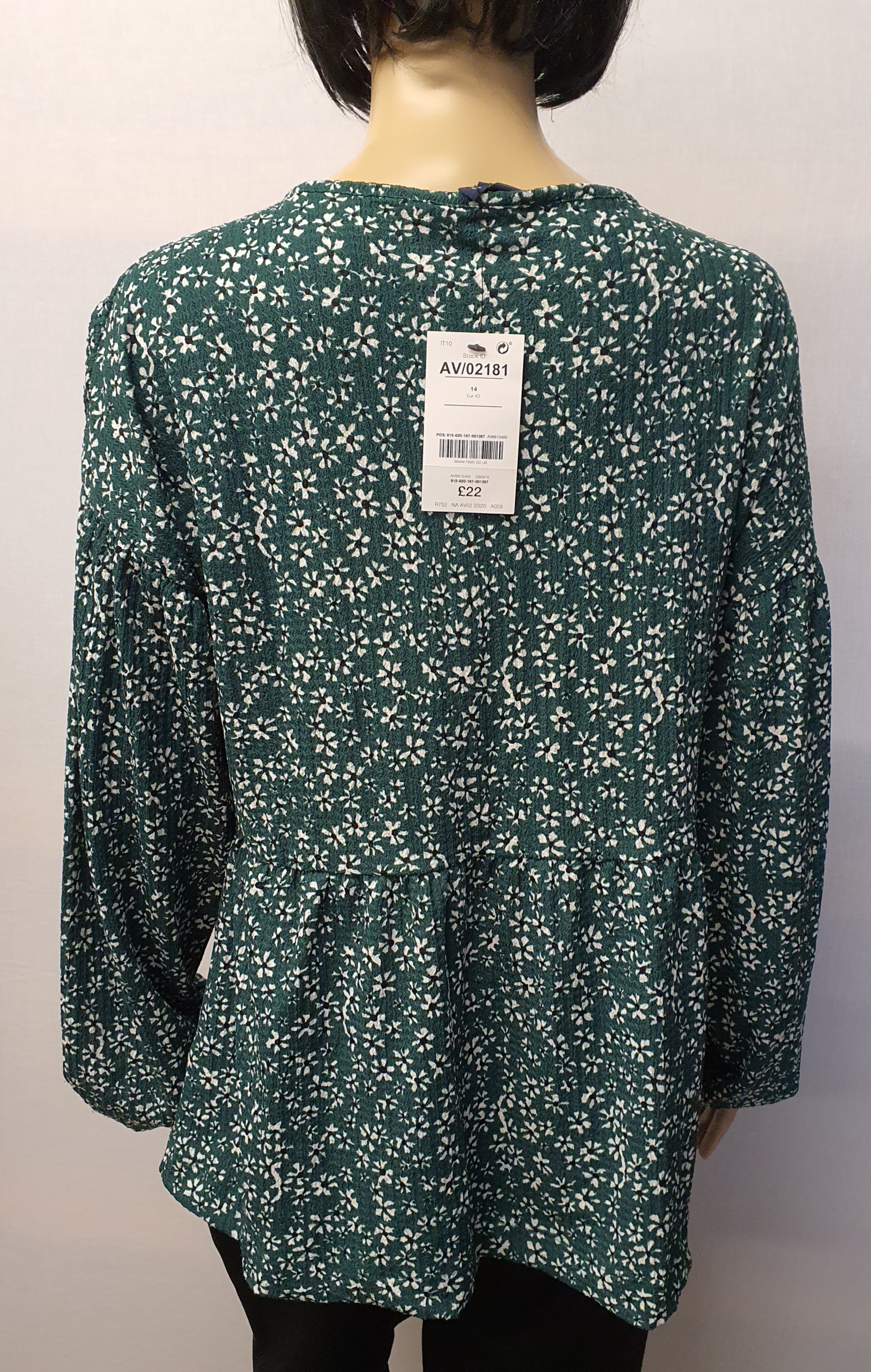 NEXT Green and White Flower L/Sleeve Top Size UK 14 - NEW