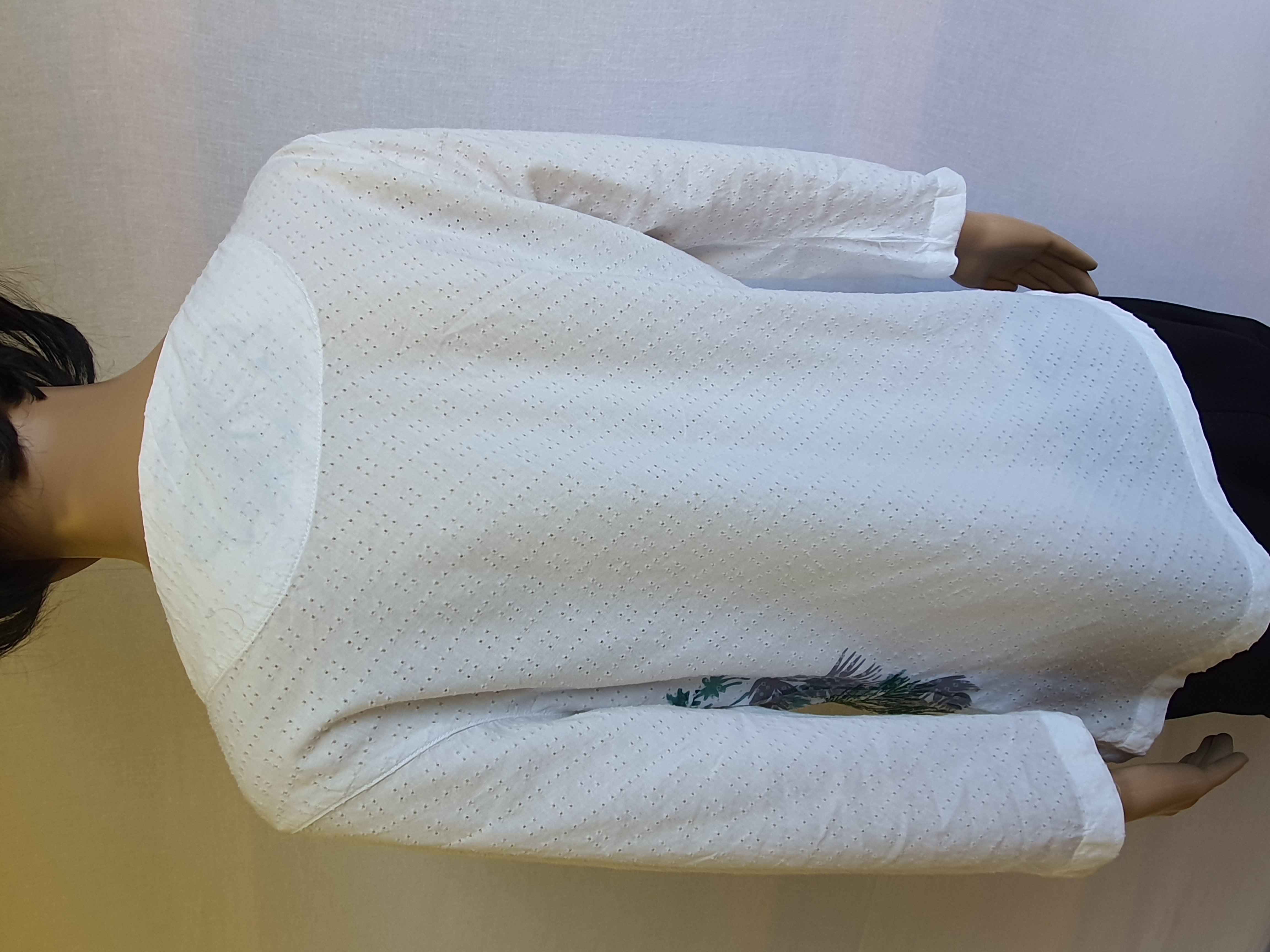 FATFACE White and Flower Design 3/4 Sleeve top Size UK12