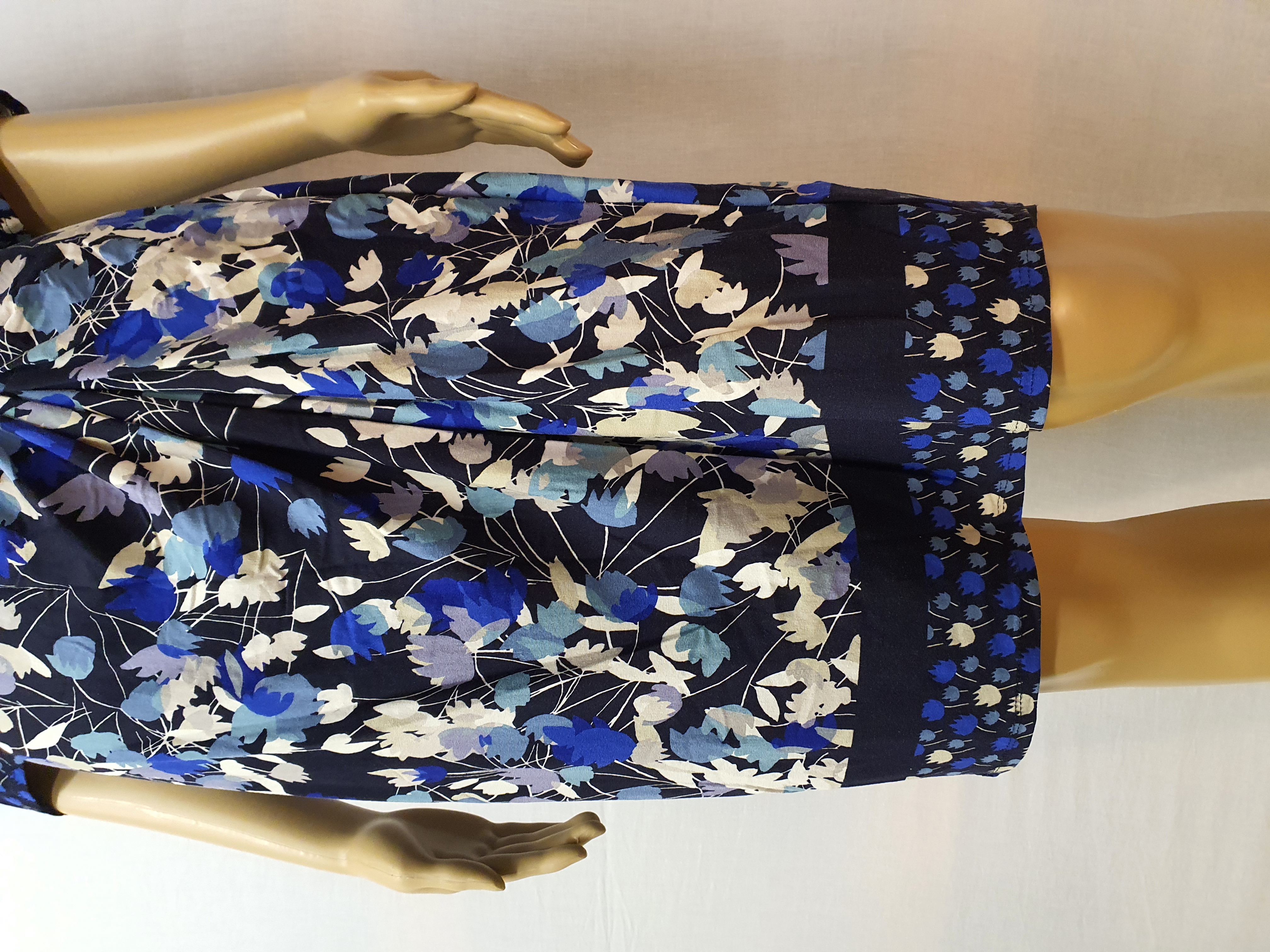 PER UNA Viscose 1/2 Length Sleeve Flower Design Dress Size UK12