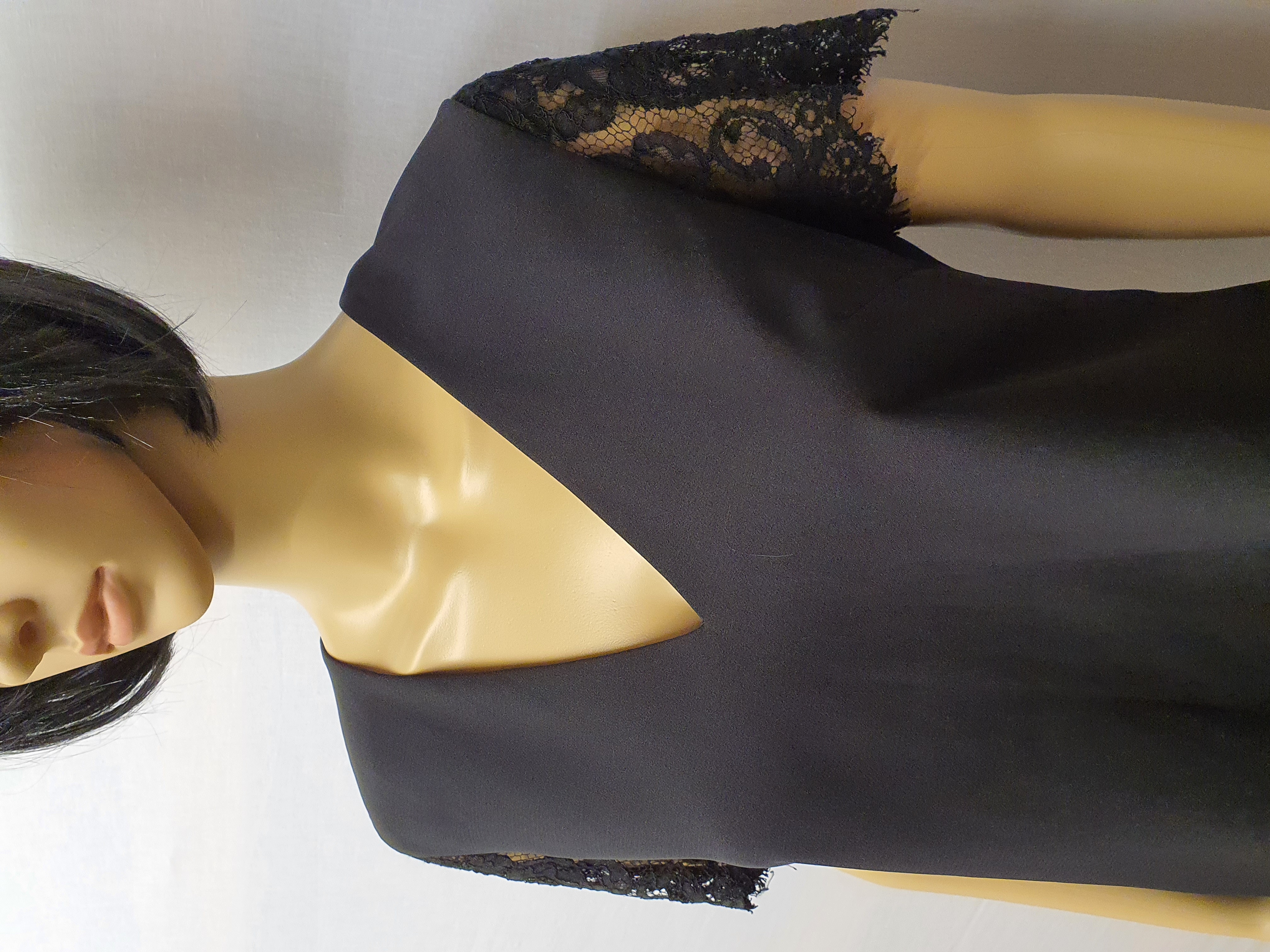 TED BAKER Black V Neck Lace Sleeve Top Ted Size 2 / UK10