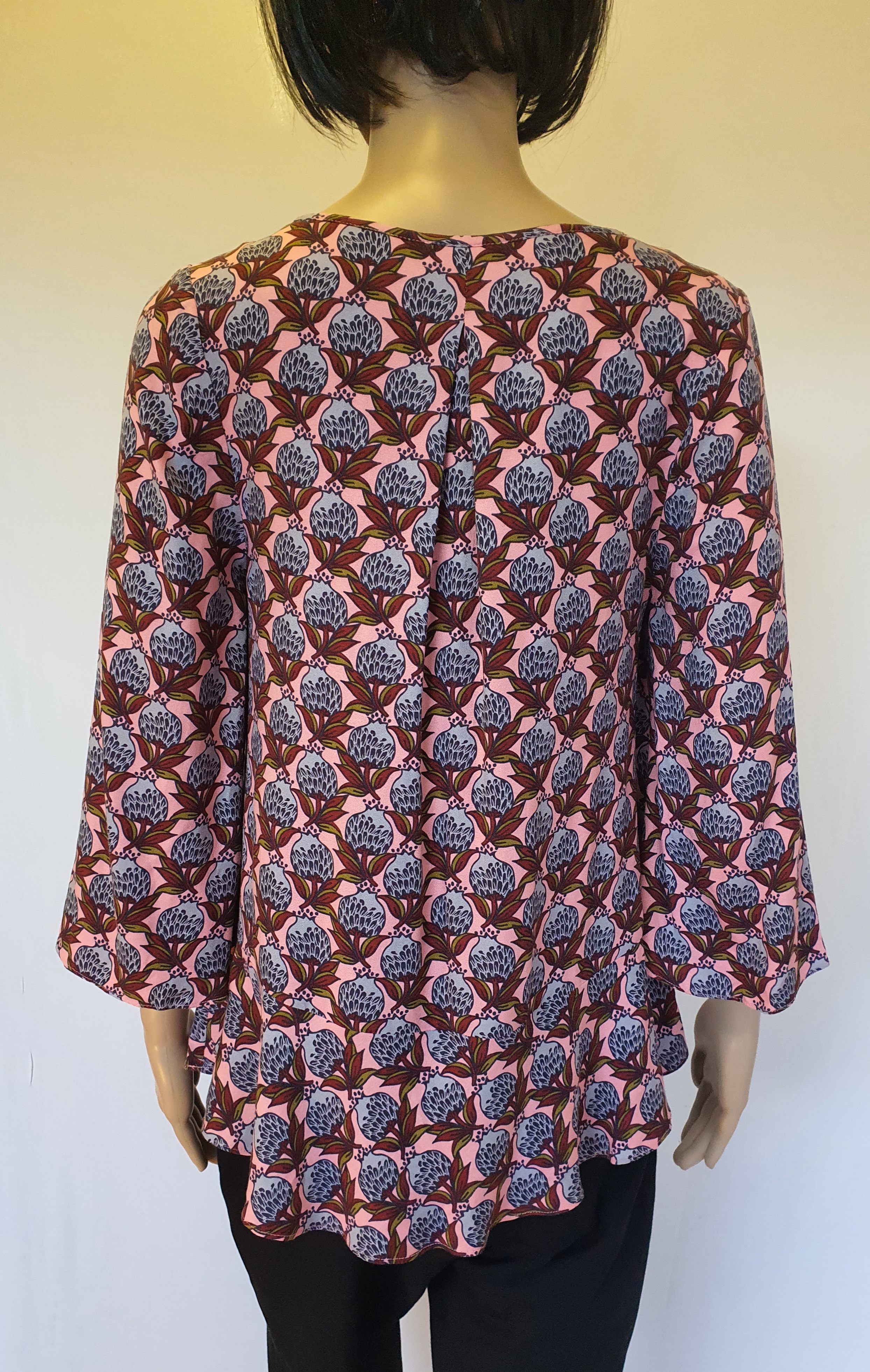WHITE STUFF L/ Sleeve 100% Viscose Flower Top Size UK 8