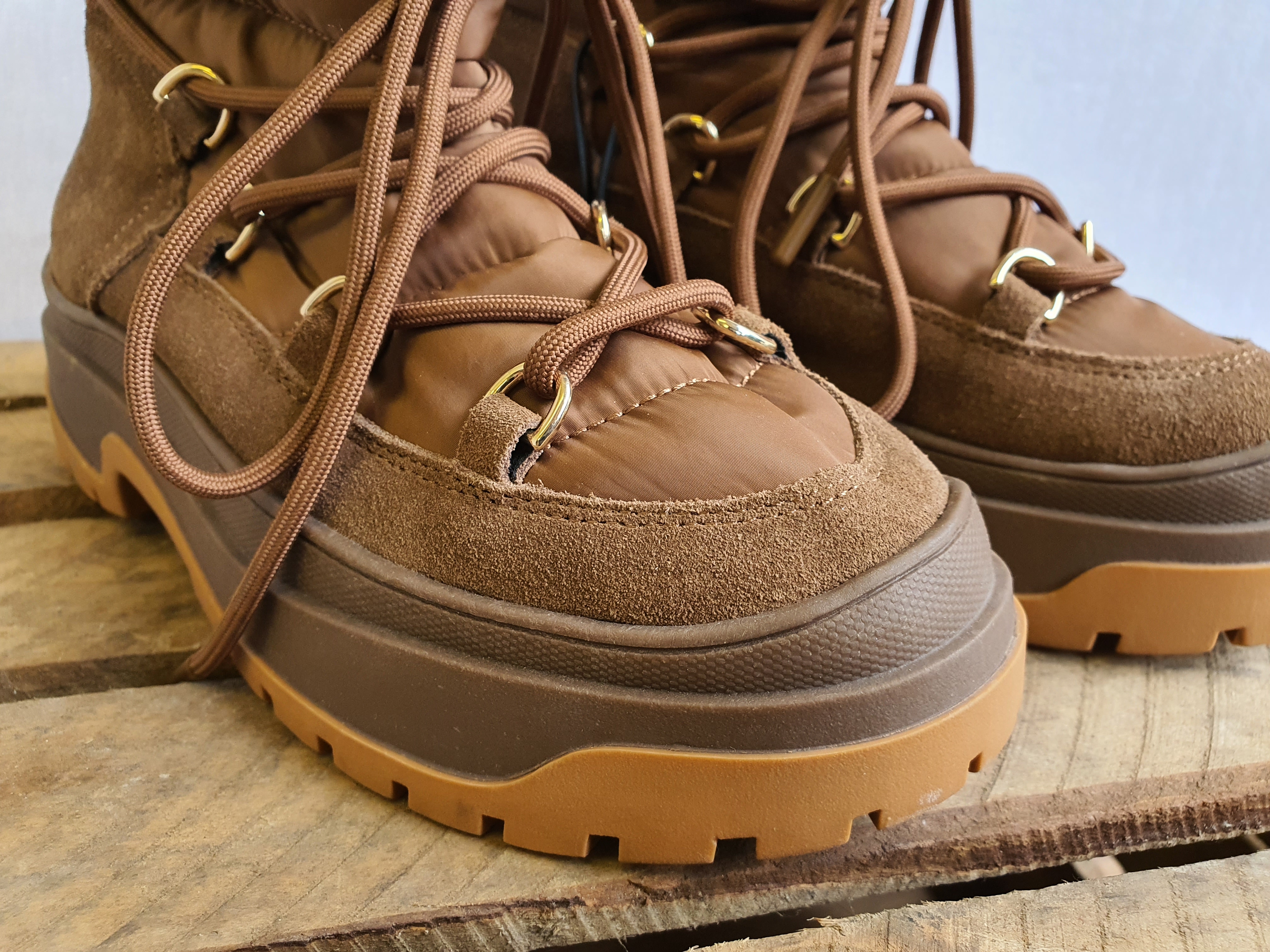 ZARA Padded Brown Puffer / Hiking Boots Size UK3 - NEW
