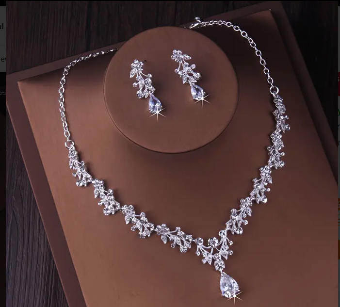 main product image on details page