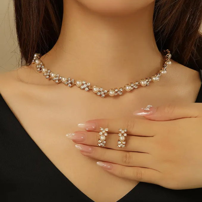 main product image on details page
