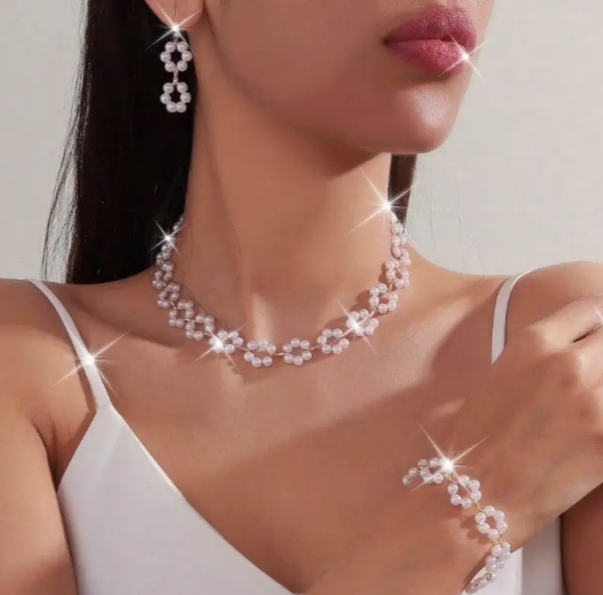 main product image on details page