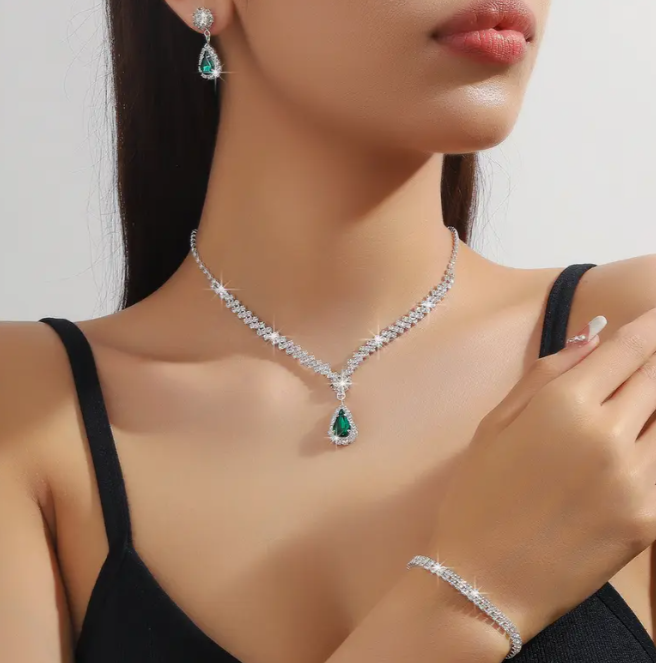 main product image on details page