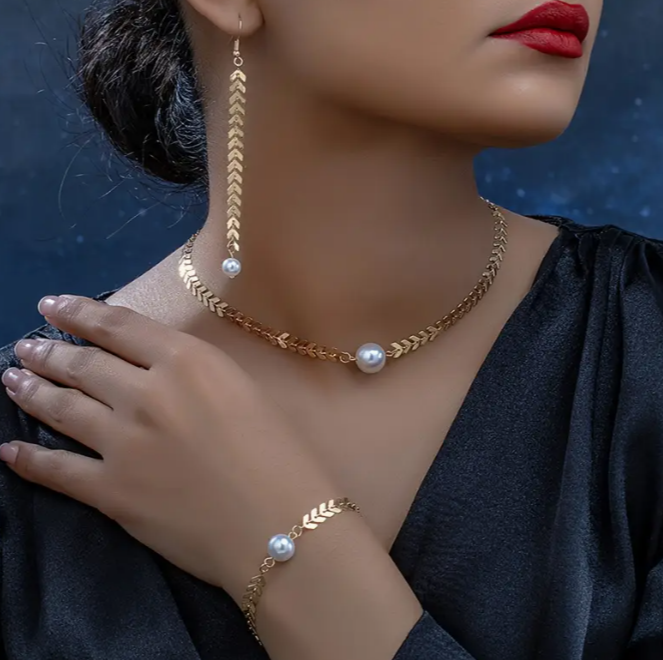 main product image on details page