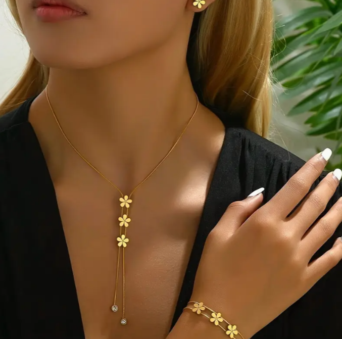 main product image on details page