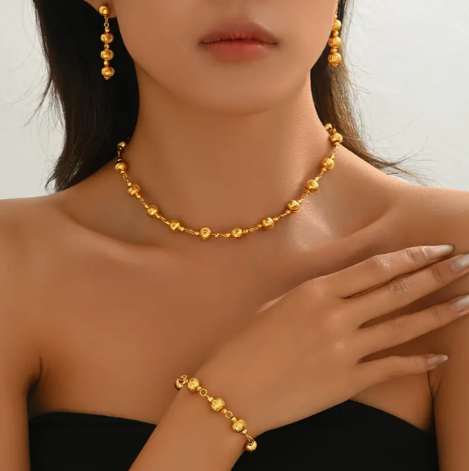 main product image on details page