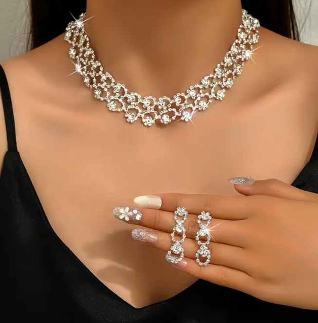 main product image on details page