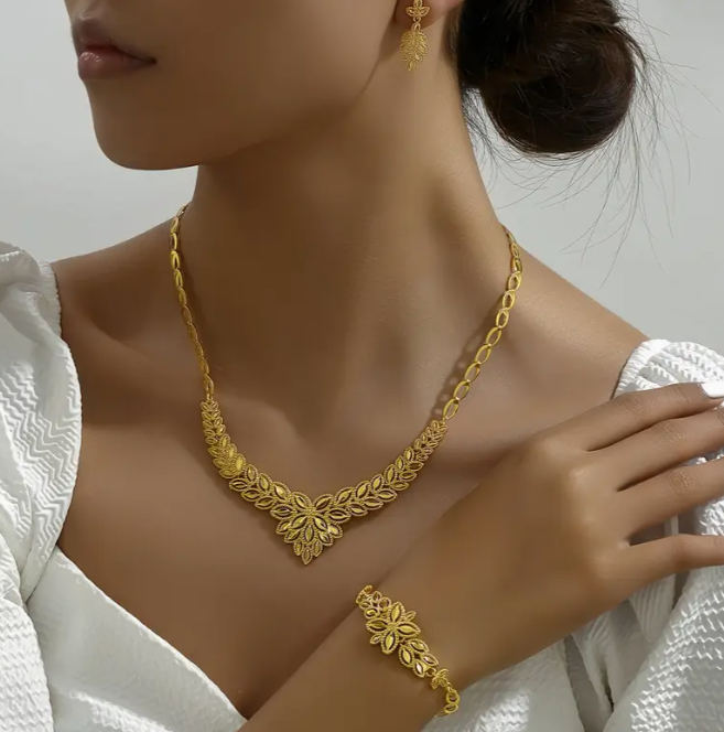 main product image on details page