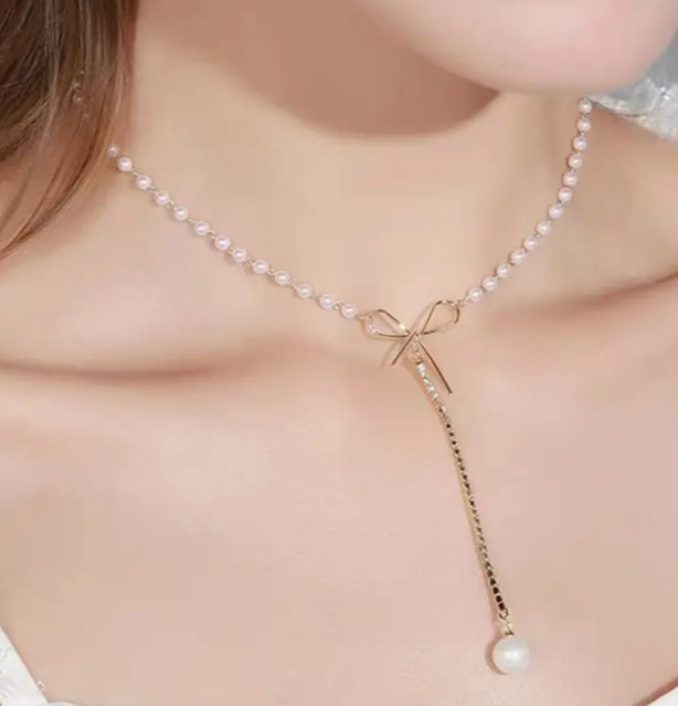 main product image on details page