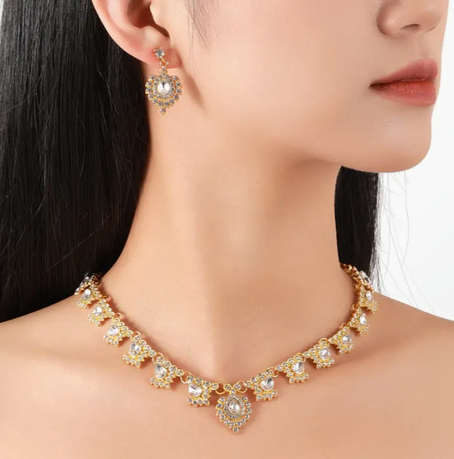 main product image on details page