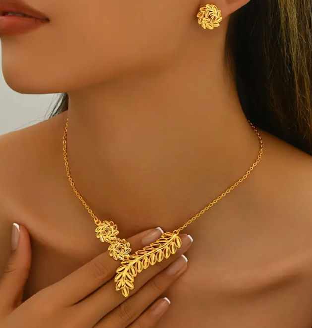 main product image on details page