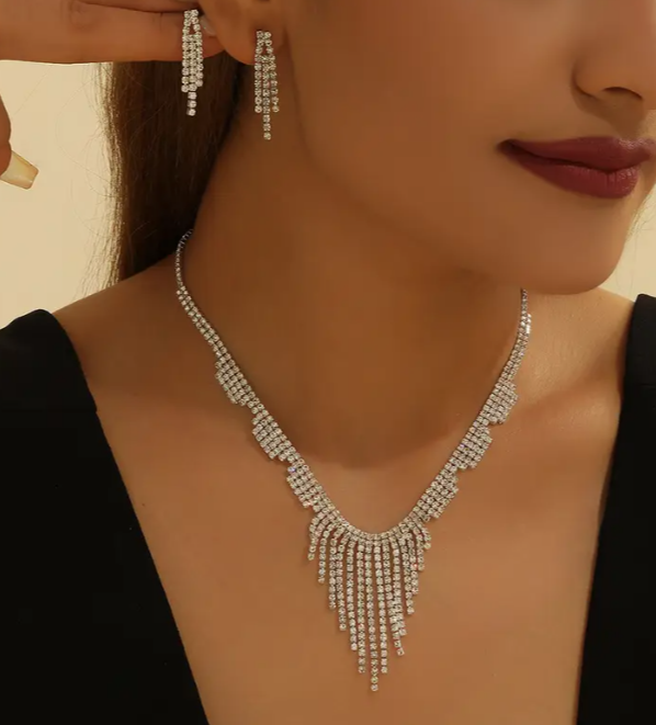 main product image on details page