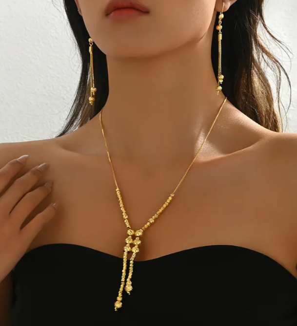 main product image on details page
