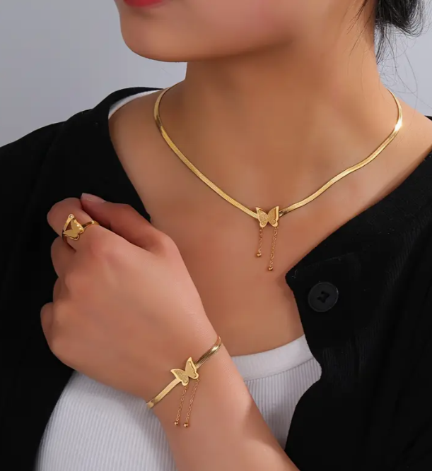 main product image on details page