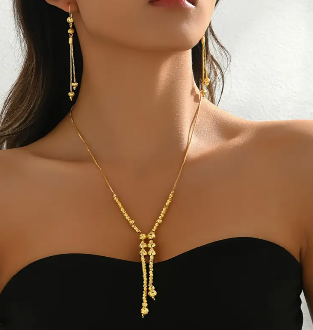 main product image on details page