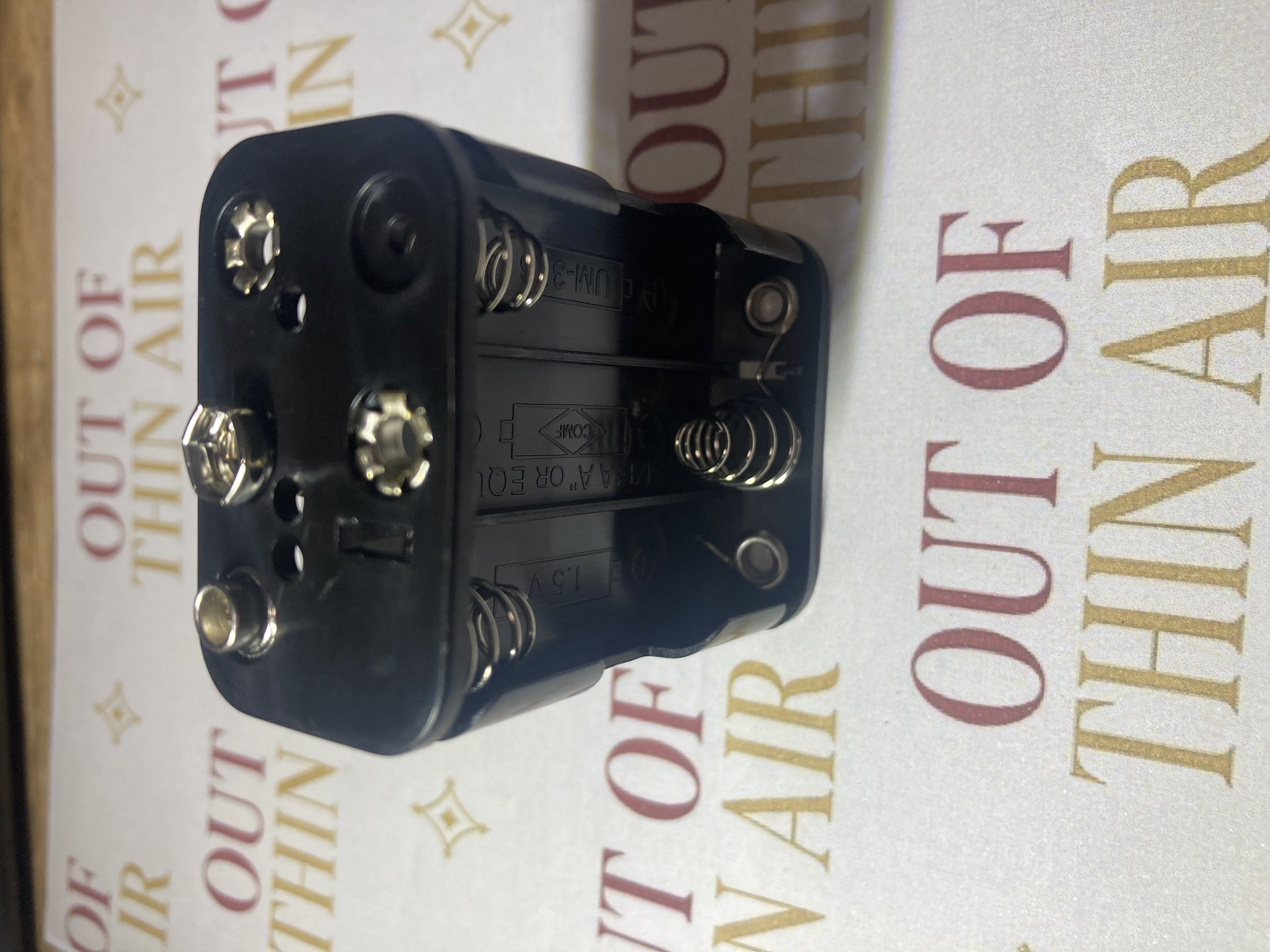 Battery box 6 way 6 by AA 9 volt