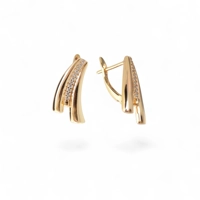Sophisticated 18k Gold Plated Ear..