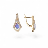 Long-Lasting Shine – 18k Gold Pla..