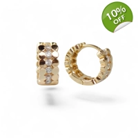 Fashion earrings for girls or wom..