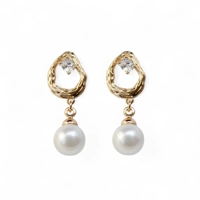 White pearls 18k Gold plated earr..