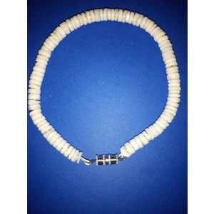 Sea shell bracelet