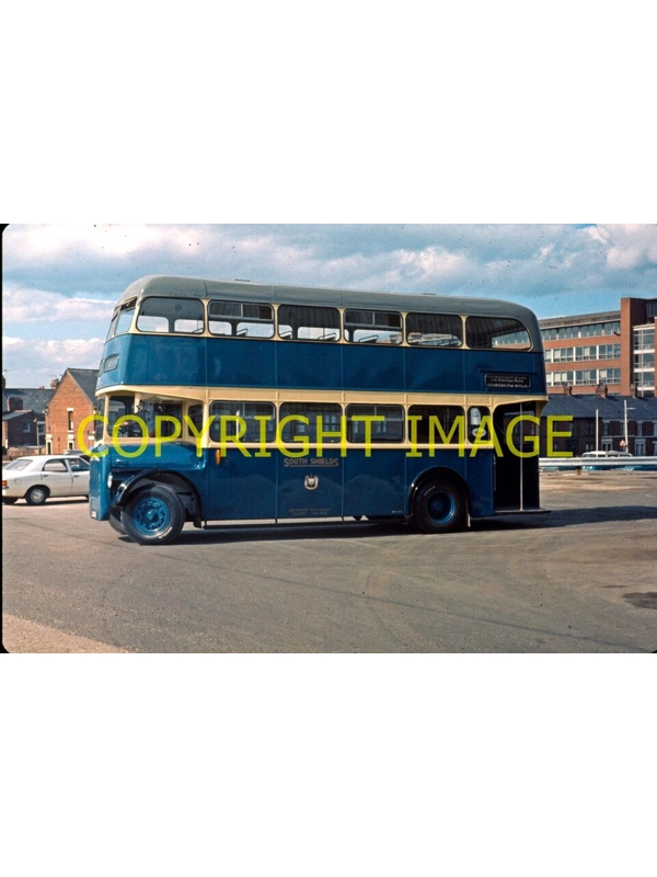 35mm slide South Shields Daimler CCG6 / Roe LCU 112 ~ 140 (2)