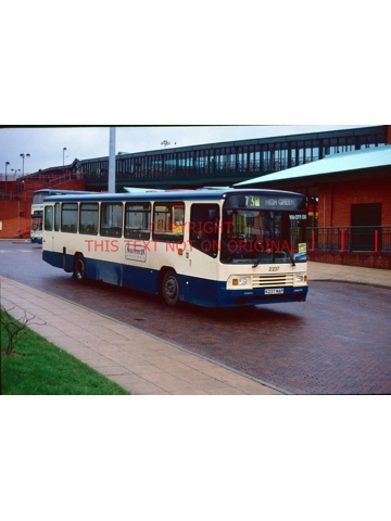 35mm bus slide Sheffield Omnibus Volvo B10M / Alexander K 237 MAP - 2237