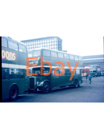 35mm bus slide Gateshead & District Leyland PD3 / MCW AFT 927 - 227 Ex Tynemouth