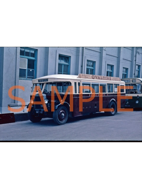 35mm slide Sunderland Corporation Leyland Lion LT1 BR 7132 - 2