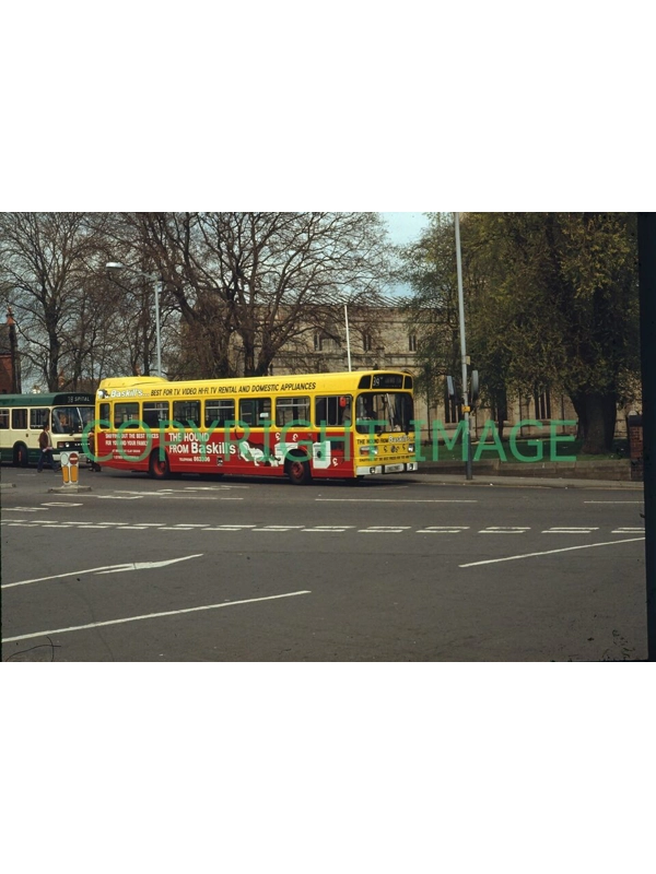 35mm slide Chesterfield Transport Leyland National 1a VKU 79 S - 79