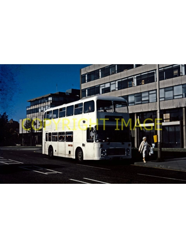 35mm slide United Bristol VR / ECW APT 819 W ~ 819