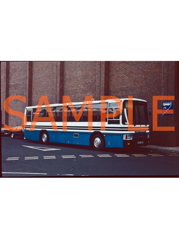 35mm slide South Yorkshire (Pontefract) Volvo B 58 / Van Hool KWT 616 V