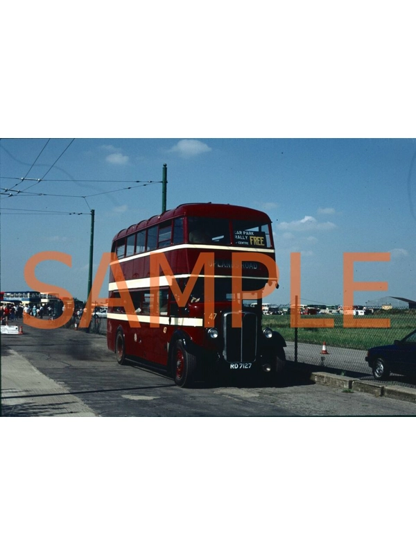 35mm slide Reading AEC Regent1 / Park Royal RD 7127 - 47
