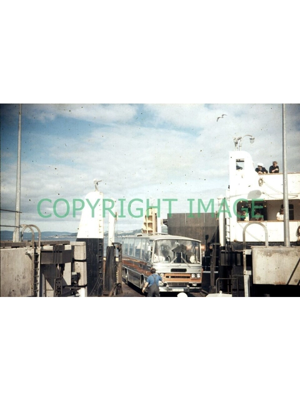 35mm slide Brotherhood & Baines Bedford YRQ / Caetano YJU 972 J @ Wemyss Bay