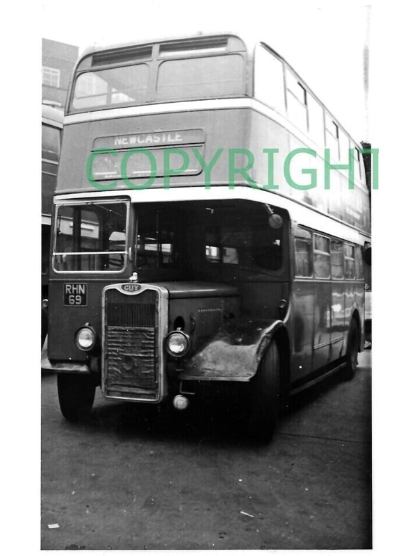 B/W Photo United Guy Arab / Willowbrook RHN 69 - GGH 1 Ordered by Darlington Triumph