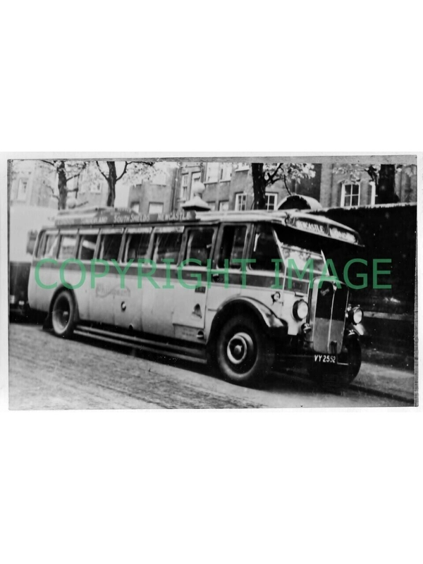 B/W Photo Philipsons (London & East Coast) (York) AEC Regal / LL VY 2552 - AR1