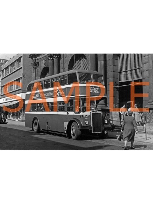 B/W Photo West Riding Leyland Titan PD2 / Leyland FHL 116 - 750