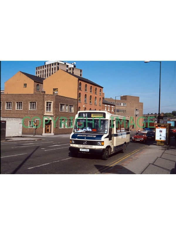 35mm slide South Notts Mercedes 811 / Plaxton J 173 CNU - 173
