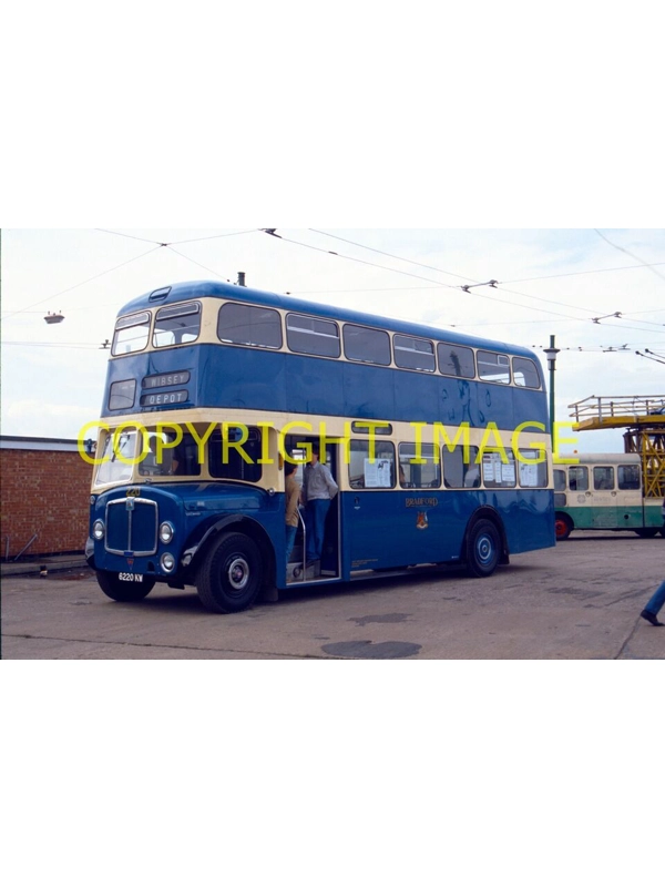 35mm slide Bradford AEC Regent 5 / Met Cam 6220 KW - 220