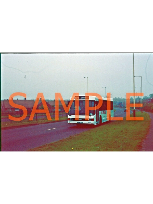 35mm slide OK Motors DAF SB220 / Optare Delta H 538 YCX