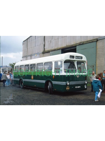 35mm slide UTA Leyland Tiger Cub / Saunders Roe PZ 4874 - H 8995 Ex H 301