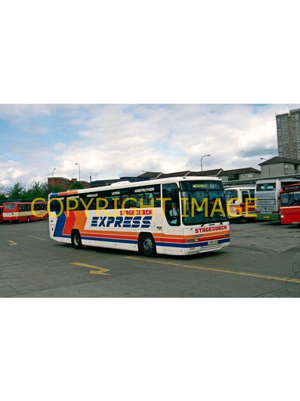 35mm slide Stagecoach Fife Volvo B10M / Plaxton L 586 HSG - 586